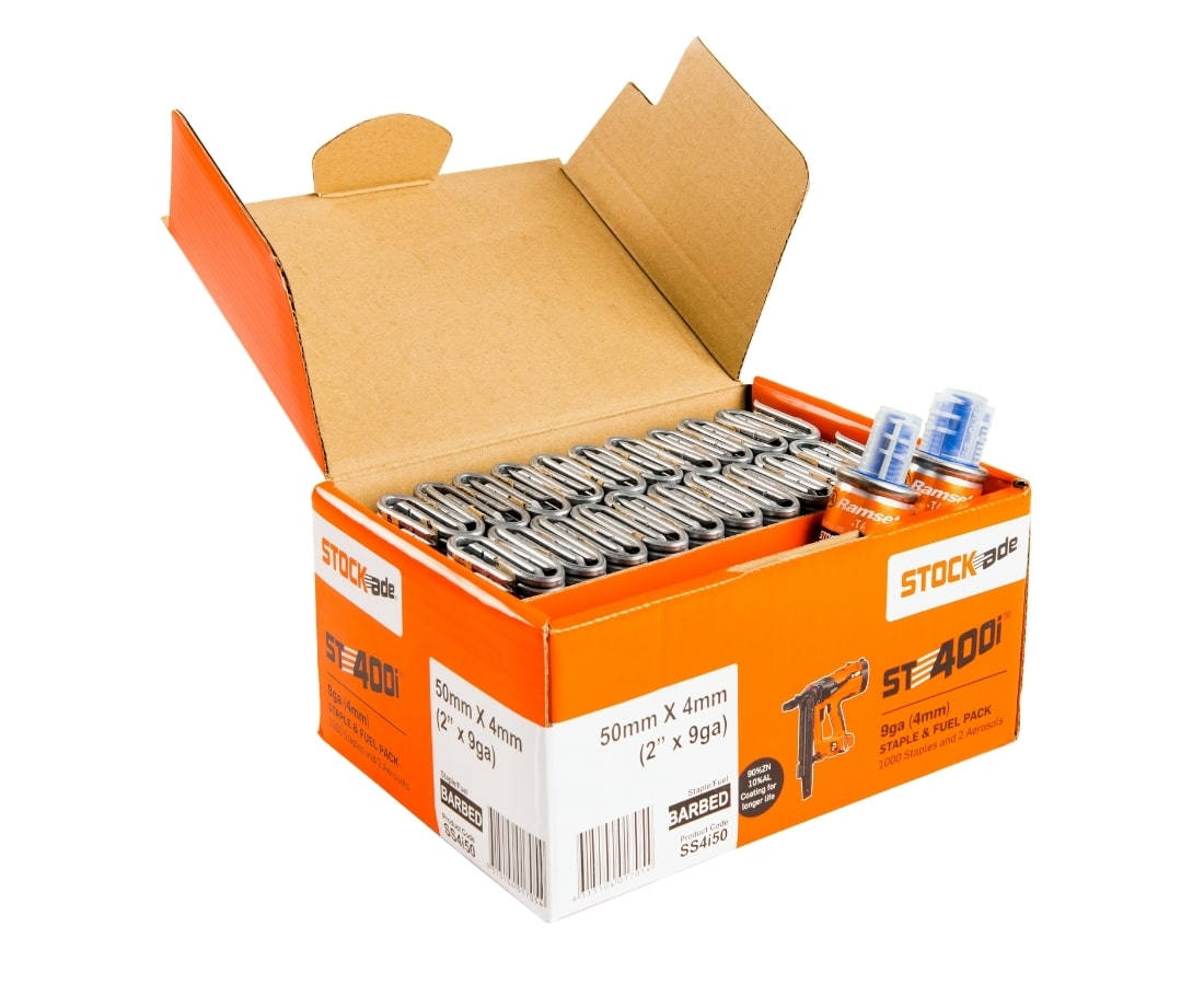 Stock-ade St400i Barbed Staples 1000no Staples with 2 Gas for Fencing Wire 